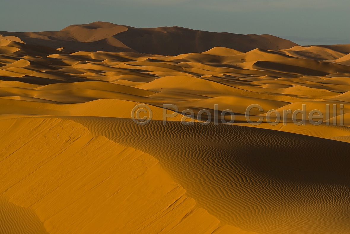 Sand dunes, Erg Chebby, Morocco
 (cod:Morocco 43)